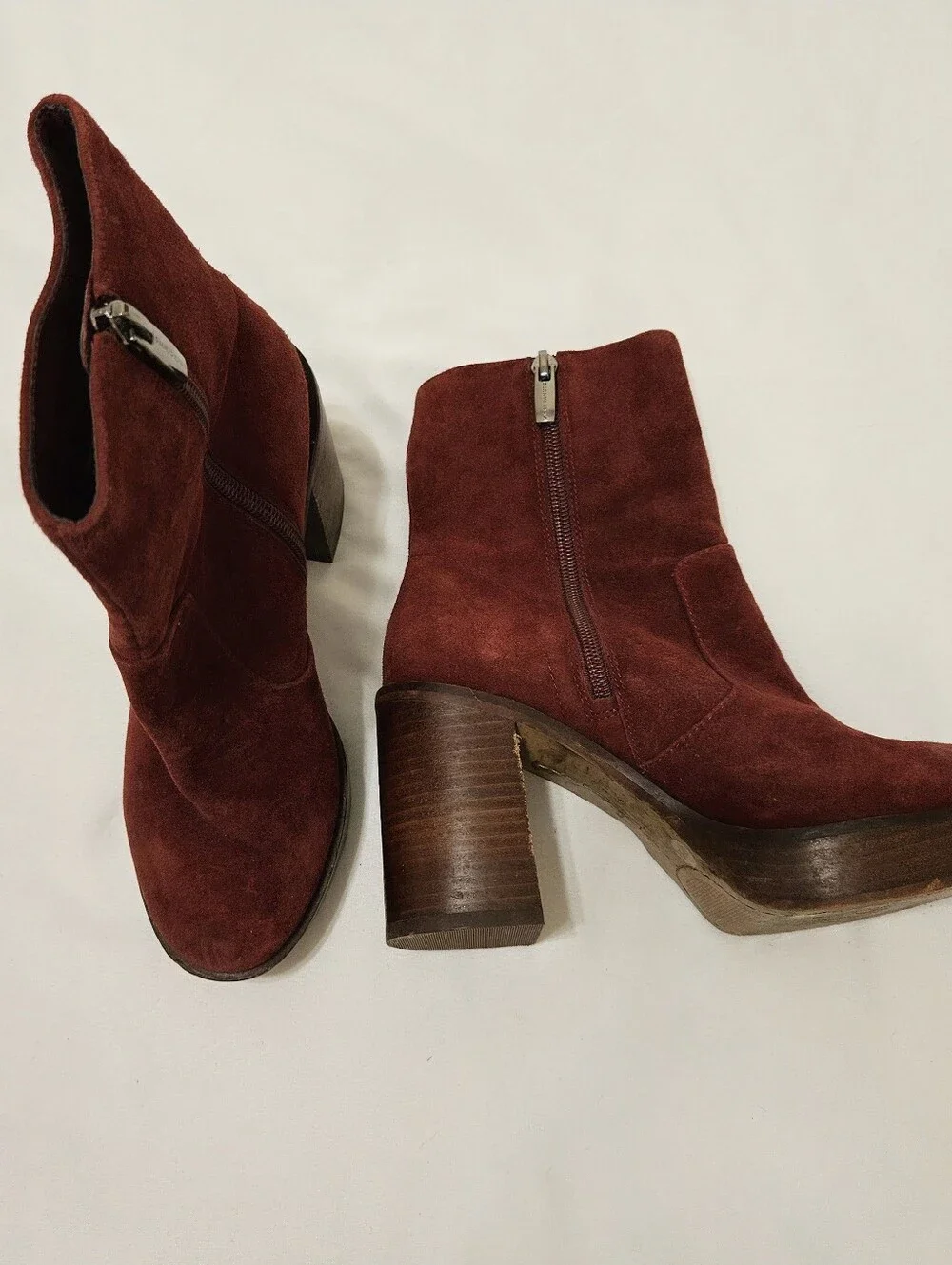 Vince Camuto Maroon Suede Block Heel Ankle Boots Womens Size 6M